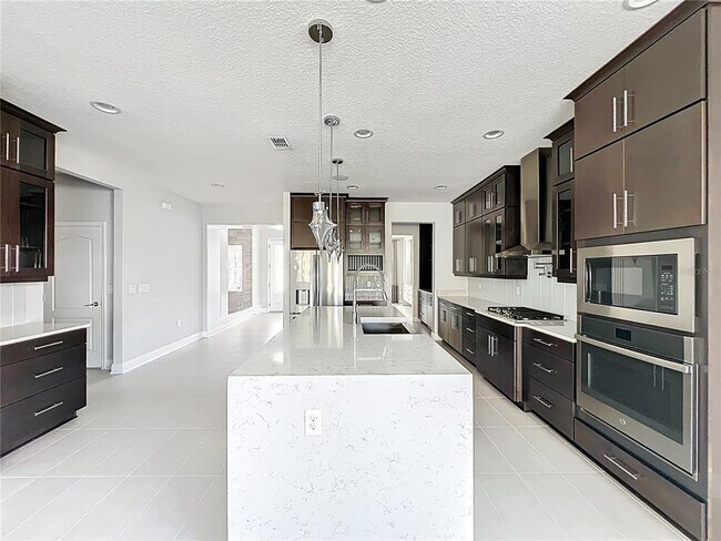Building Photo - 12025 Encore At Ovation Way