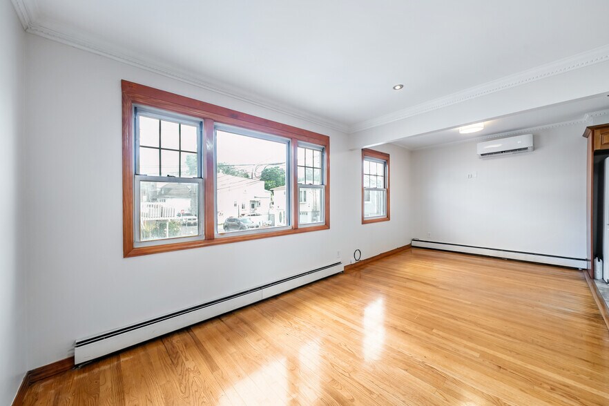 Building Photo - 4007 Gehr Pl