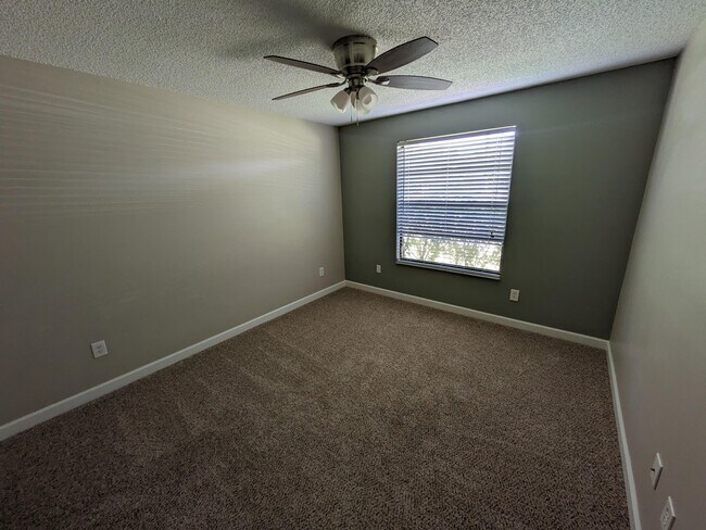 Building Photo - 4635 Longbow Dr