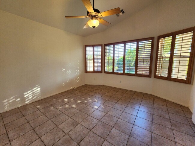 Building Photo - Charming Single-Story Pulte Home in a corner lot. 0