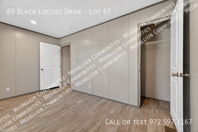 Building Photo - 89 Black Locust Dr