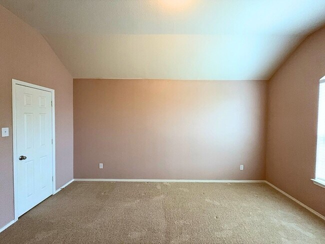 Building Photo - 9709 Gessner Dr