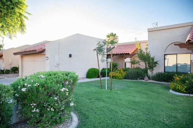 Building Photo - Charming 3-bed/2bath Chandler Home