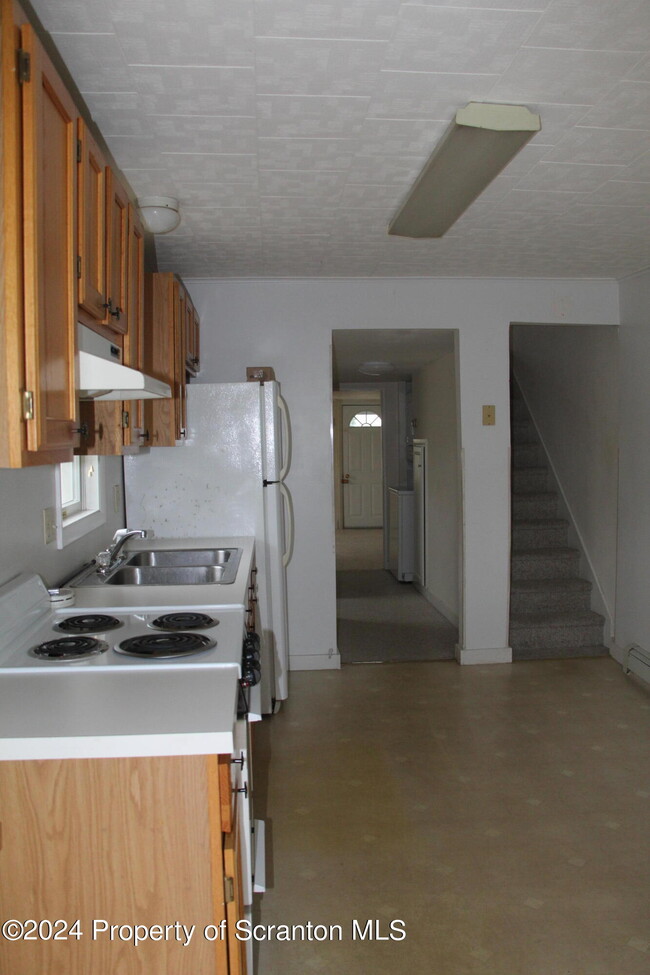Building Photo - 204-206 Jackson St