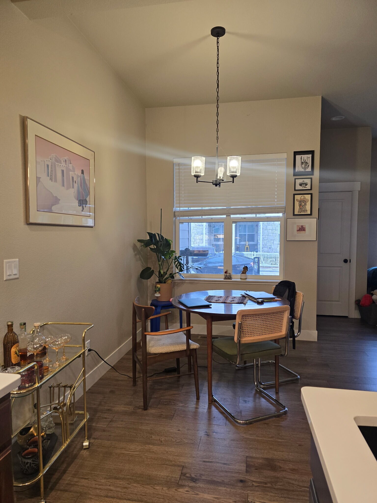 Building Photo - 8482 Cromwell Dr