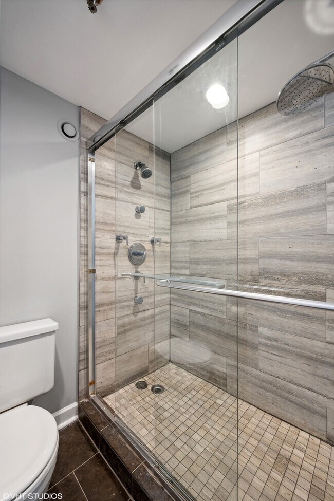 Building Photo - 540 N Lake Shore Dr