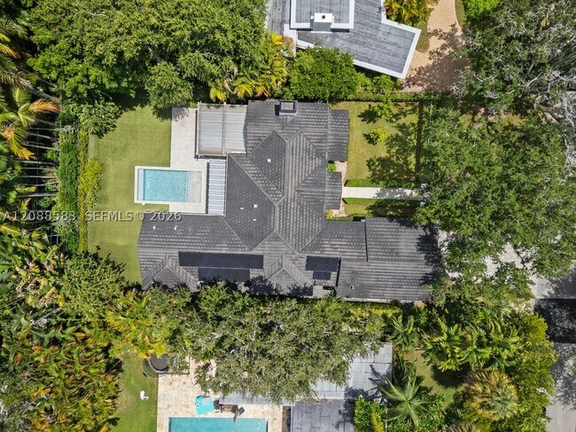 Building Photo - 5851 SW 77th Terrace