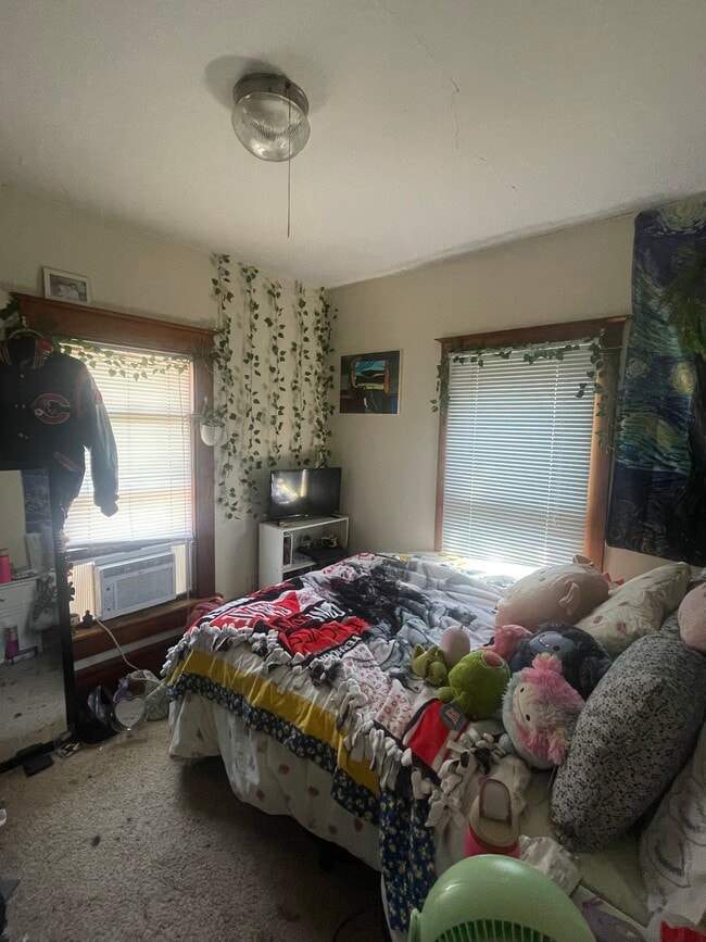 Building Photo - 1507 Wilson St