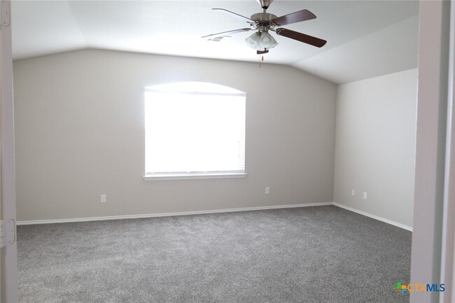 Building Photo - 9904 Maplewood Ct