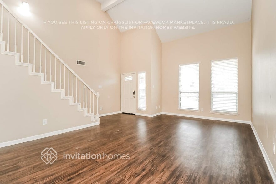 Building Photo - 5807 Polo Club Dr