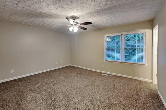 Building Photo - 291 N Briar Ridge