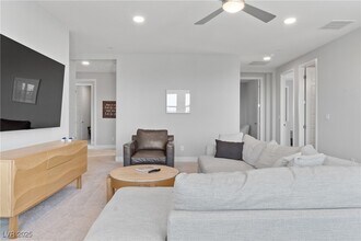 Building Photo - 7736 Tioga Rdg Ct