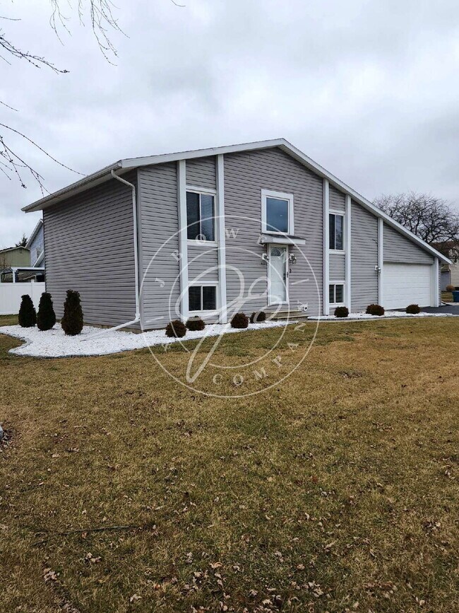 Building Photo - 9450 Millcroft Rd