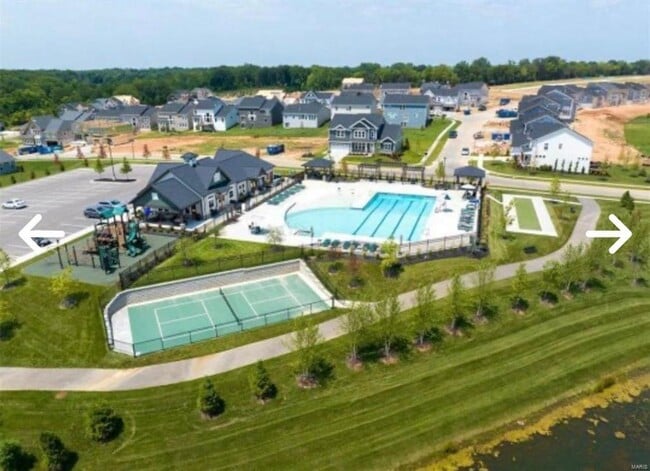 Building Photo - 60 Mora Blvd