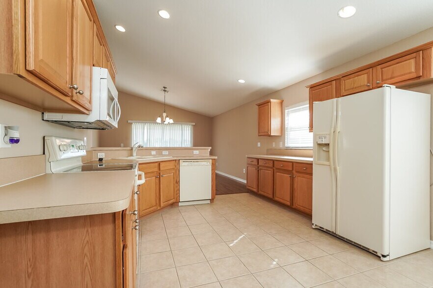 Building Photo - 11341 Lake Cypress Loop