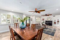 Building Photo - 8070 E Vía Bonita