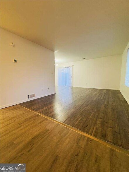 Building Photo - 3759 Mulkey Cir SW