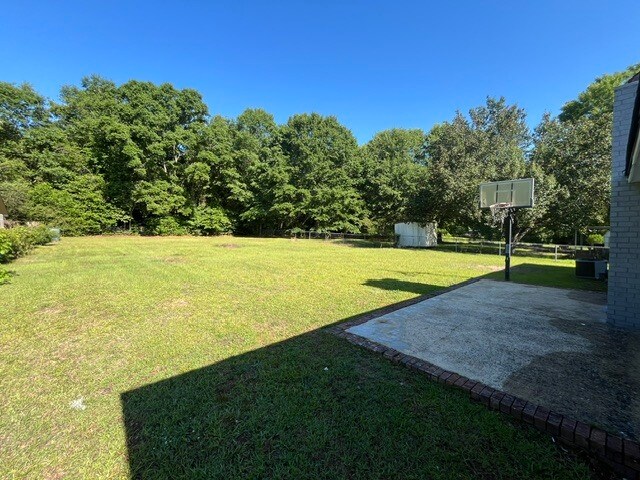 Building Photo - 5255 Greenwood Ter