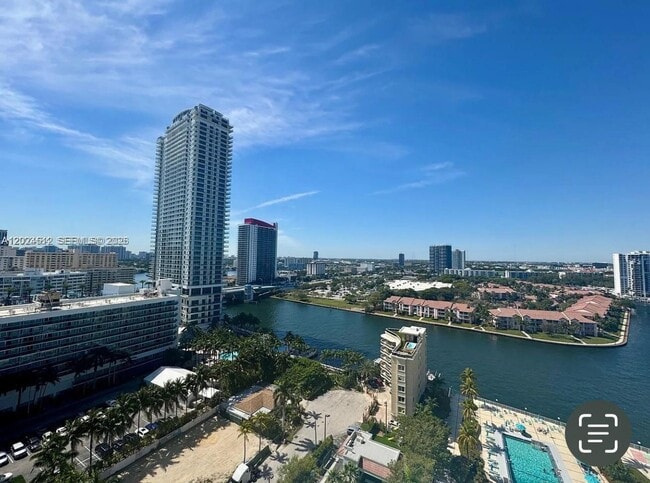 Building Photo - 3800 S Ocean Dr
