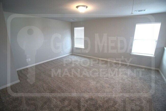Building Photo - 200 El Dorado Rd
