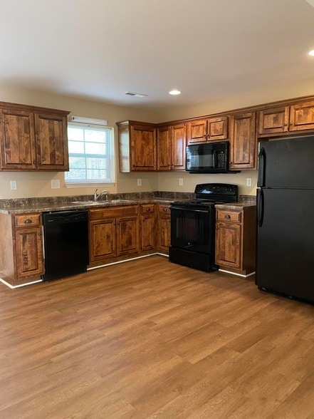 Building Photo - 2156 Old Harrison Pike NW