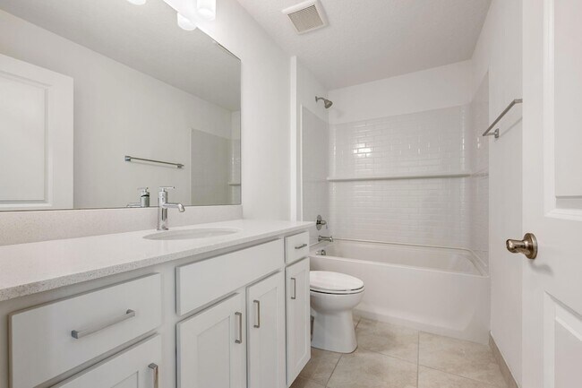 Building Photo - 214 Preserve Trl S