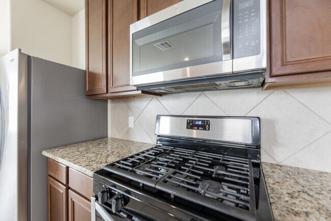 Building Photo - 24922 Scarlatti Cantata Dr