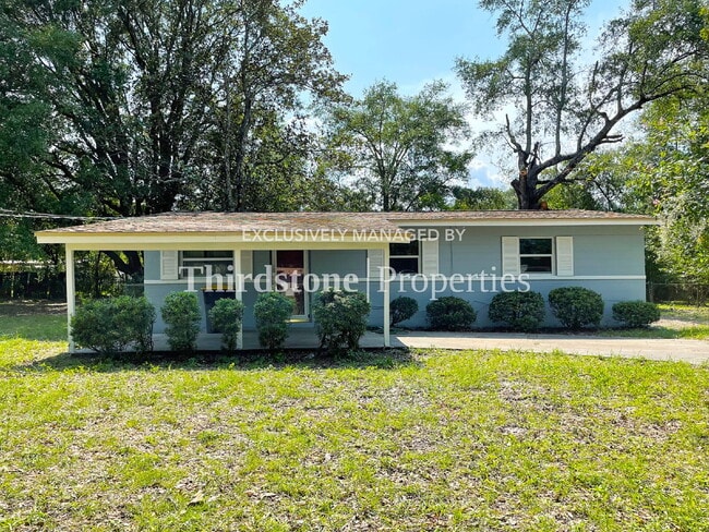 Primary Photo - 8544 Oak Leaf Rd