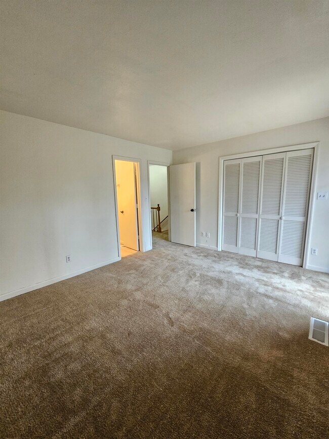 Building Photo - 1824 Larette Dr