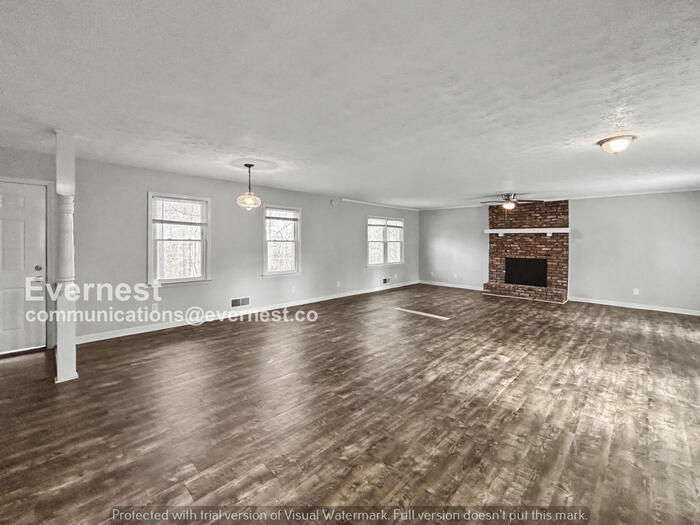 Building Photo - 3010 Cherokee Trail