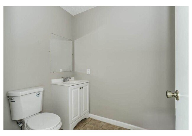 Building Photo - X Glenarden Drive