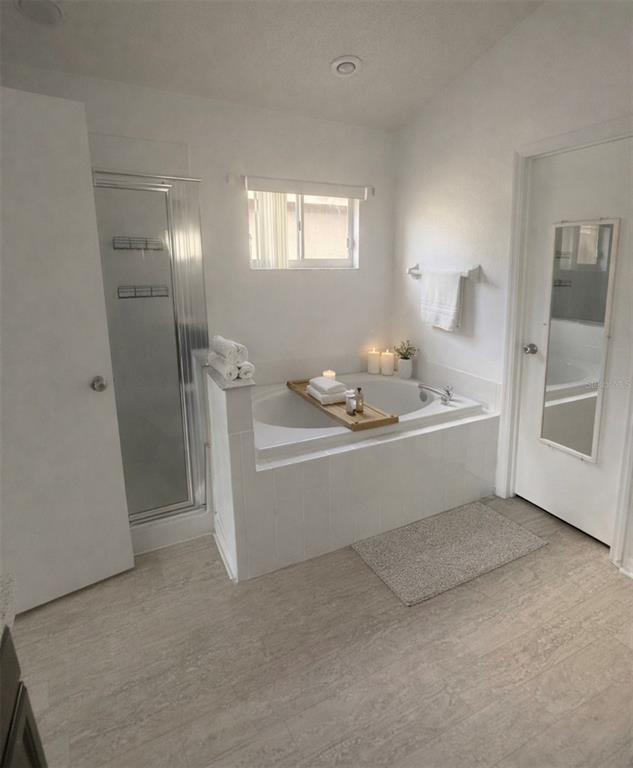 Building Photo - 12605 Midpointe Dr