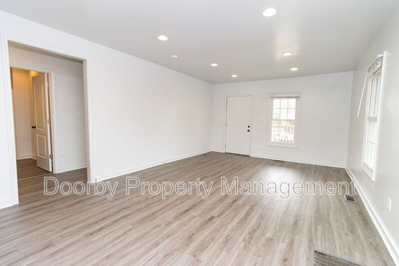 Building Photo - 1604 Wheeler Ave