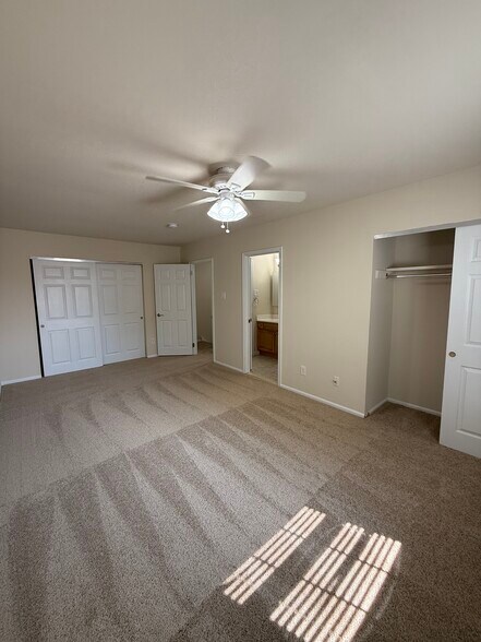 Building Photo - 71 Reliance Sq