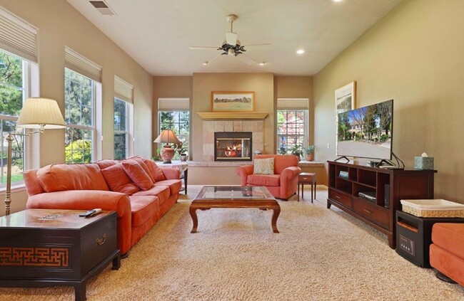 Building Photo - Stunning North Davis Executive Home with 5...