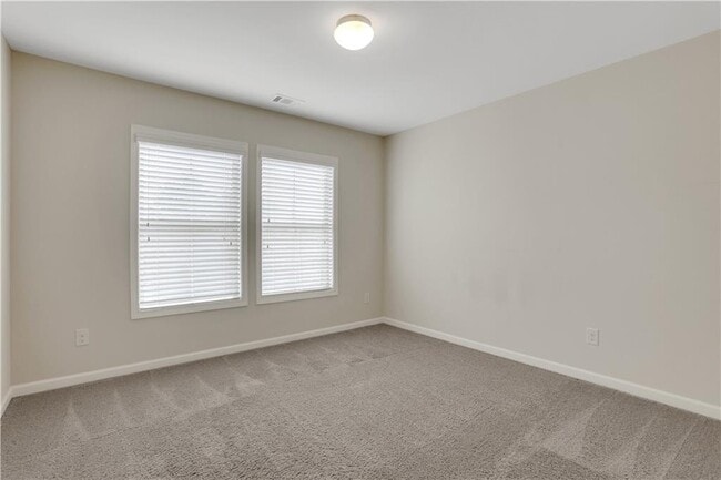 Building Photo - 1300 Hopkins Dr