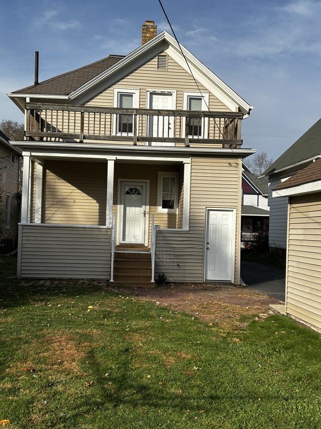 Building Photo - 435 Prospect Ct