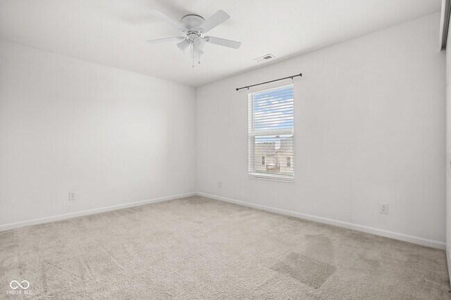 Building Photo - 1265 Blue Haven Way