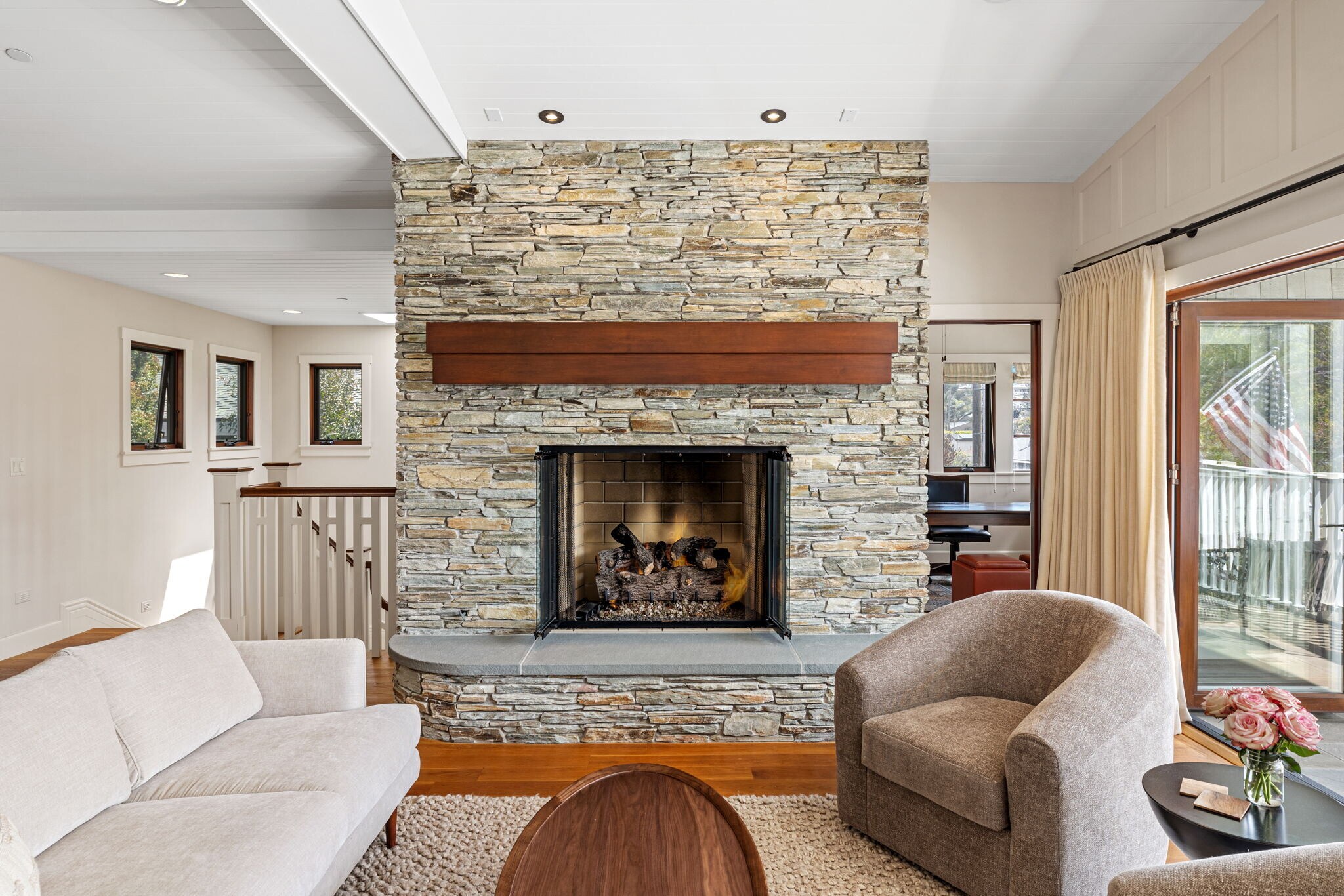 Building Photo - 521 24th Pl