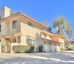 Building Photo - 410 S Ventura St