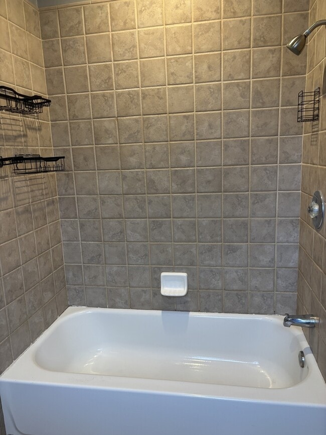 Building Photo - Adorable 2-bedroom, 1-bath cozy home in the heart of Modesto