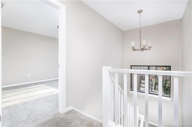 Building Photo - 266 Conestoga Way