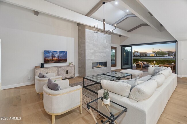 Building Photo - 8556 N 84th St