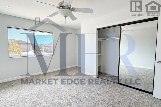 Building Photo - 3Bed/3Bath Home in 55+ Age Restricted Community in Sun City West! Move-In Ready on 06/04/2026! --...