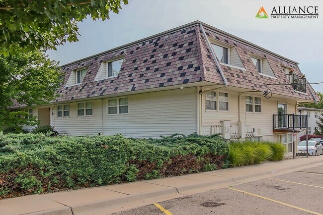 Building Photo - 1510 College Ave