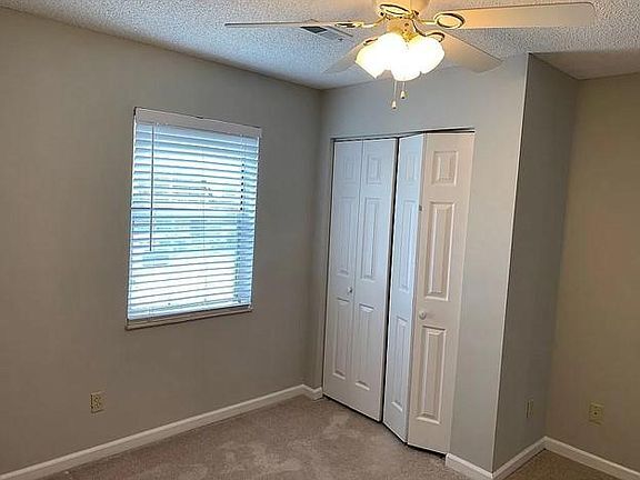 Building Photo - 2030 Silverbrook Dr