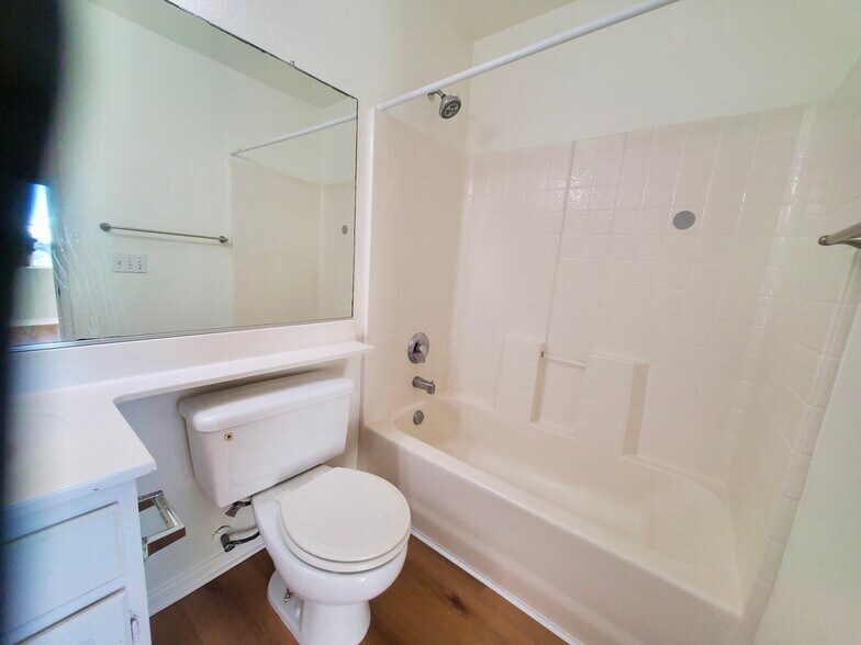 Building Photo - 1126 Latigo Cv