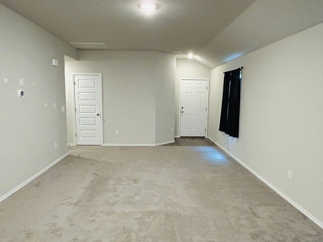 Building Photo - 11804 Krew Wy