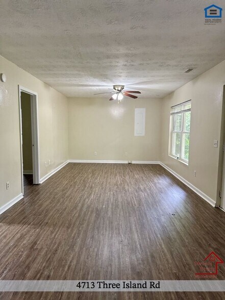 Building Photo - 4713 3 Island Rd