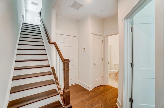 Building Photo - 5013 Sovereignty Ct